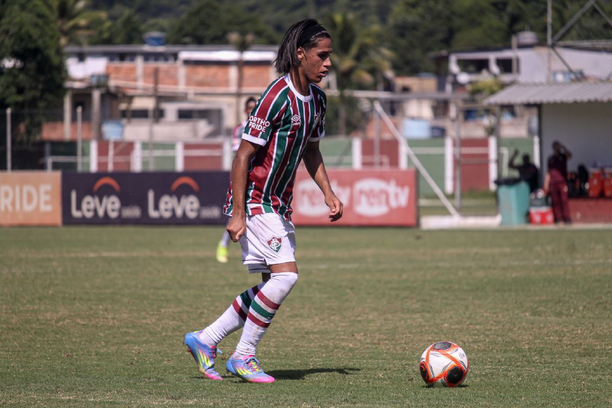 Fluminense x São Paulo: onde assistir ao vivo ao duelo do Brasileirão - Fluminense x São Paulo Sub-17