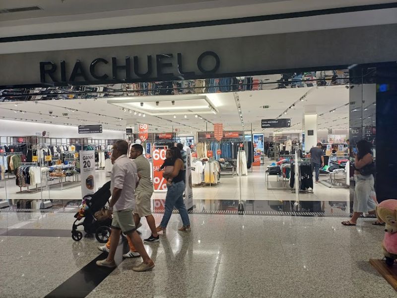 Riachuelo Abre 698 Vagas de Emprego em Todo o Brasil - Andravirtual