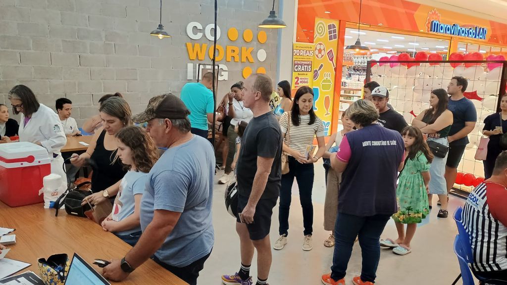 Araçatuba mobiliza 700 pessoas em ação contra hipertensão no Shopping Praça Nova - Ação de Saúde no shopping reúne 700 pessoas em Araçatuba