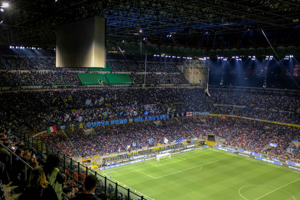 Udinese x Milan: Onde Assistir, Escalações e Informações da Partida pela Serie A - Campeonato Italiano - Foto de Zach Rowlandson na Unsplash