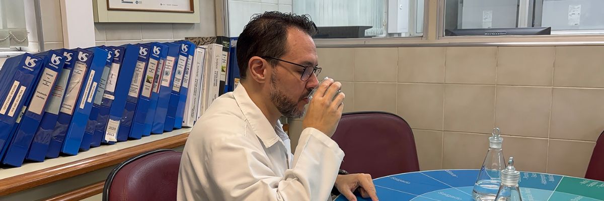 Bastidores da Sabesp: As Profissões Curiosas que Cuidam da Água e do Esgoto - Eles não aparecem, mas são essenciais para garantir qualidade em todo processo