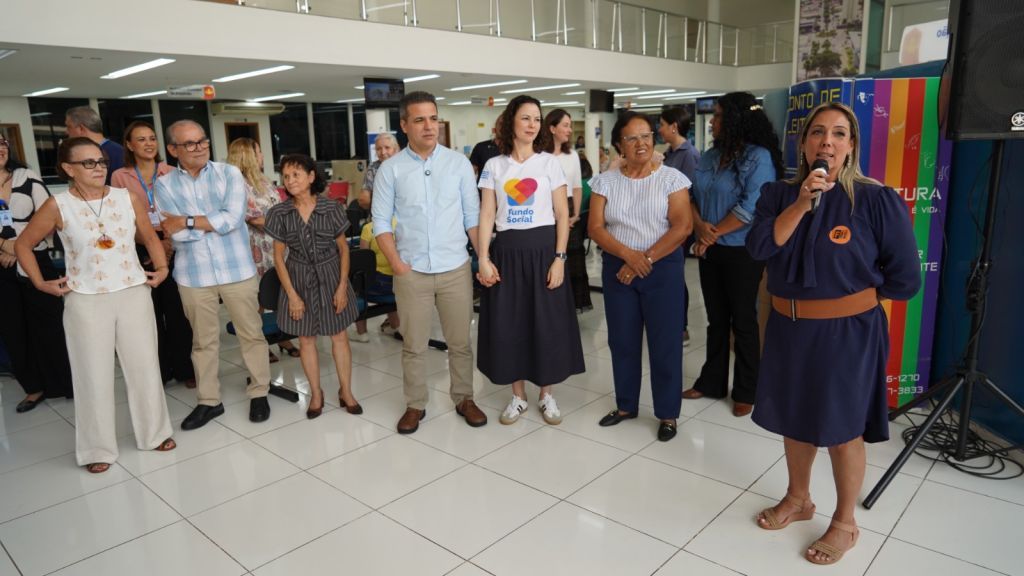 Exposição “Minha Arte Também é Especial” emociona e reforça inclusão no Atende Fácil de Araçatuba - Exposição movimenta o Atende Fácil com mais de 40 obras da oficina Farta-Peça