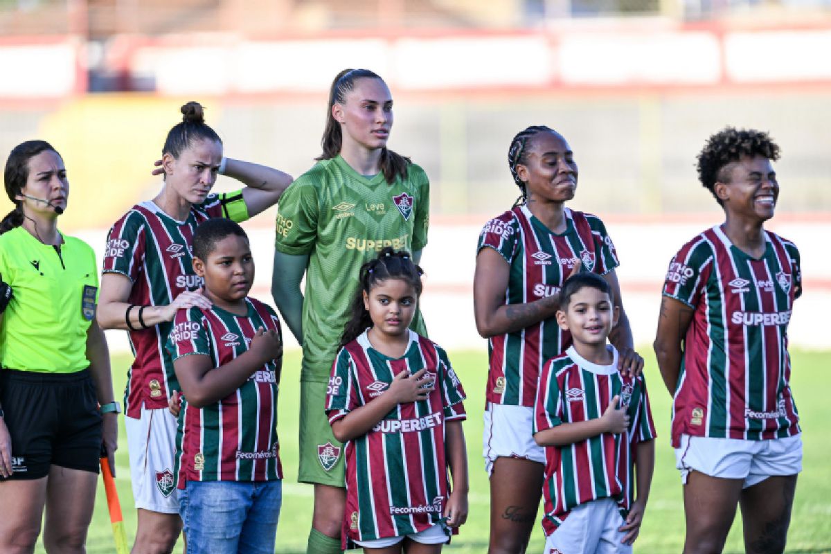 Onde Assistir: Fluminense enfrenta a Ferroviária pelo Brasileirão Feminino nesta quinta-feira (1º) - Fluminense enfrenta a Ferroviária pelo Brasileirão Feminino