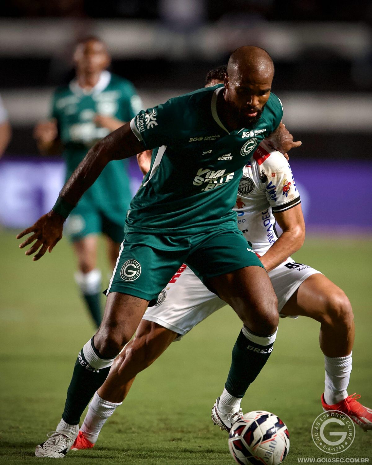 Onde Assistir: Goiás e o líder Avaí em confronto direto pela liderança da Série B - Goiás e Vila Nova fazem disputa pela liderança na serie B