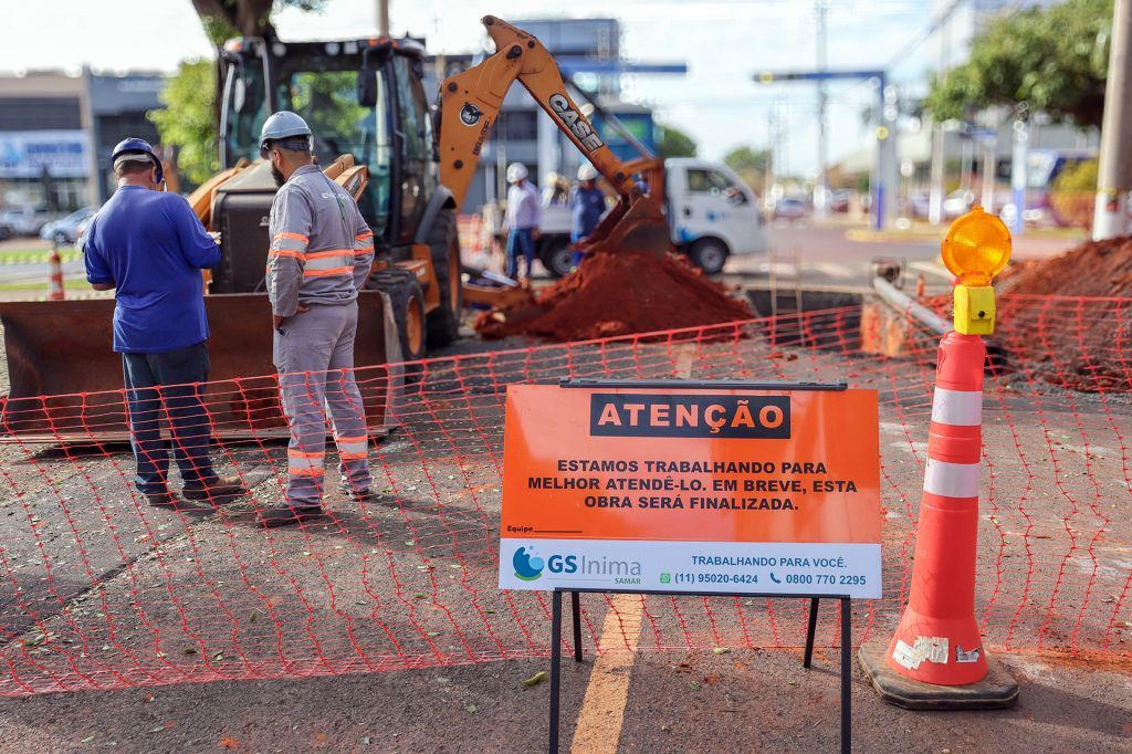 Obras de saneamento provocarão série de interdições em vias de Araçatuba a partir de 15 de maio - Interdições programadas na Rua Bandeirantes começam dia 23