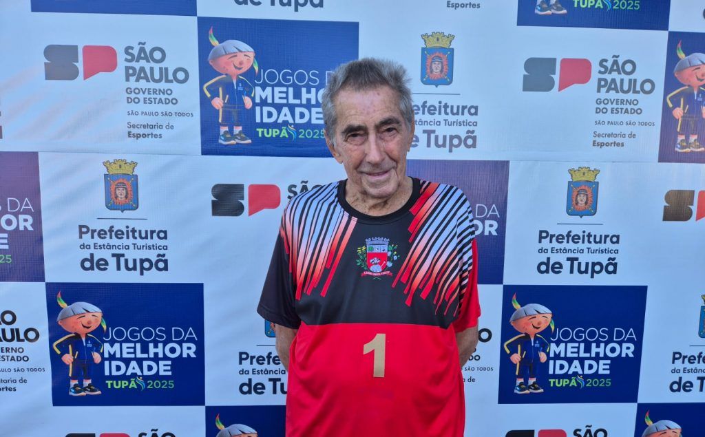 Aos 87 anos, Mauro Ferrari é a alma dos Jogos da Melhor Idade: “Não falhei um ano sequer desde 1998!” - Na etapa que abriu a fase regional do Jomi 2025, em Tupã, Mauro participou do vôlei adaptado e da dança de salão.