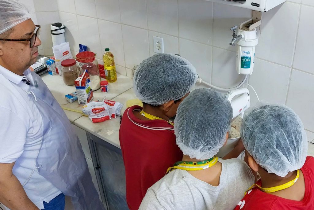 Oficina de culinária no Caps Infantojuvenil une afeto, autonomia e desenvolvimento em Araçatuba - Oficina de culinária no Caps em Araçatuba