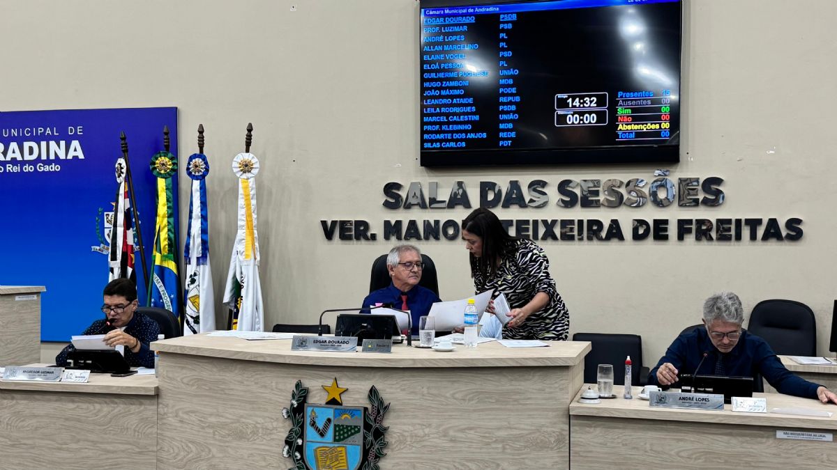 Câmara de Andradina aprova pacote de projetos e cobra melhorias na saúde e infraestrutura - Sessão da Câmara de Andradina