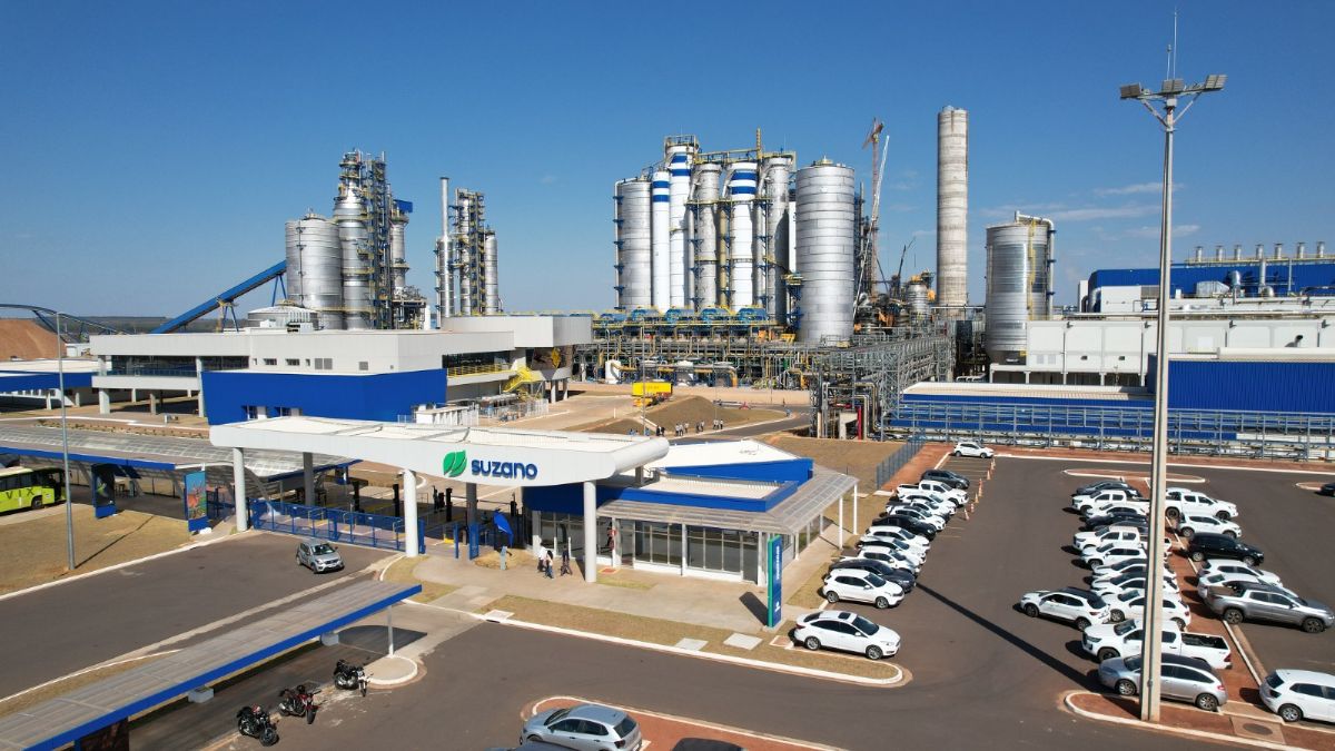 Suzano abre vagas em Água Clara, Bataguassu, Brasilândia e Ribas do Rio Pardo (MS) - Suzano está com oito processos seletivos abertos para diferentes cidades de Mato Grosso do Sul