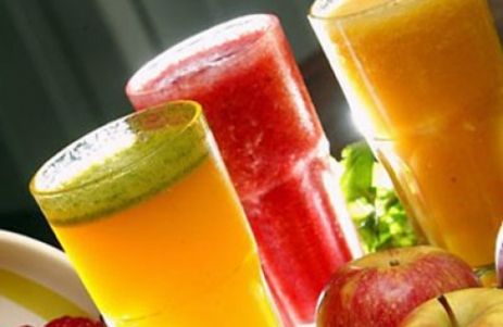 Suco que promete curar a ressaca - 