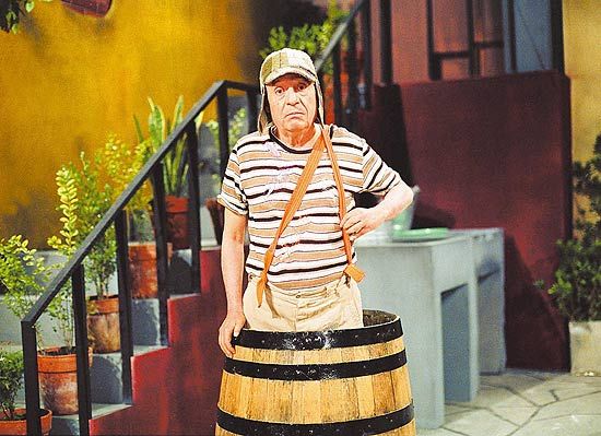 Aos 82 anos, ator de Chaves entra para o mundo do Twitter - 