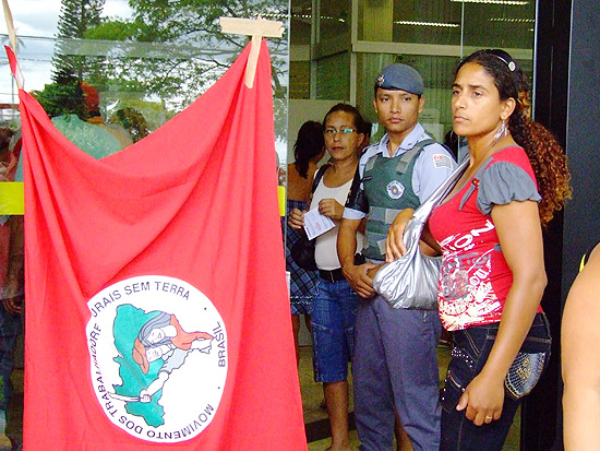 PM garante acesso de clientes ao BB - 