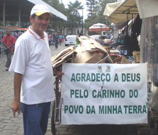 Catador de papelão é eleito vereador na Bahia - Catador de papelão é eleito vereador na Bahia -