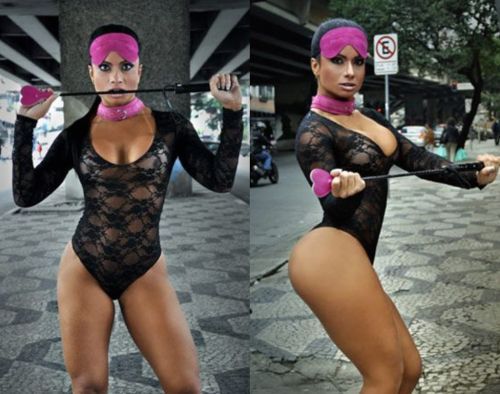 Dani Sperle, ex de Alexandre Frota, posa como sadomasoquista - 
