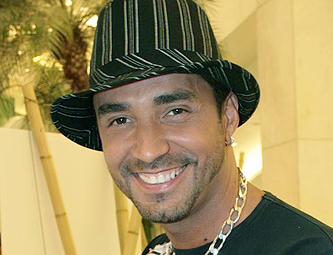 Latino é intimado por manter relações com menina - Latino é intimado por manter relações com menina -