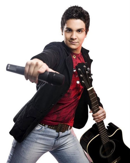 Luan Santana: 'Sei que sou homem, e diga-se de passagem, adoro mulher' - Luan Santana: 'Sei que sou homem, e diga-se de passagem, adoro mulher' -