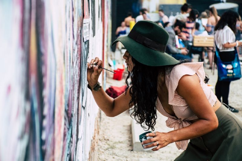 Lei Paulo Gustavo: artistas devem preencher o Formulário Eletrônico até 02 de junho em Andradina - Foto: pexels.com