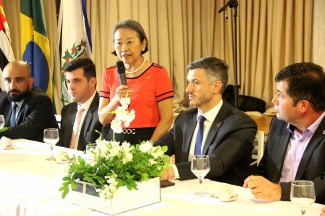 Tamiko participa de comemoração pelos 33 anos da AEAR - Associação dos Engenheiros, Arquitetos e Agrônomos de Andradina e Região completou 33 anos de fundação