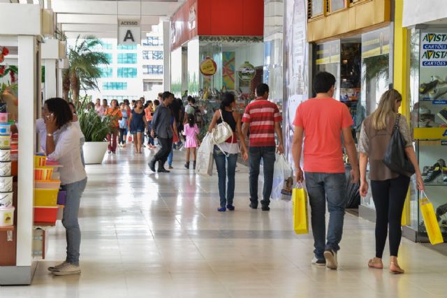 FecomercioSP prevê Dia dos Pais de "lembrancinhas" - Valter Campanato/Agência Brasil