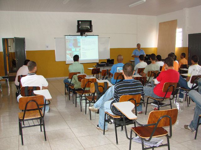 Inscrição para a Escola de Eletricista termina no dia 26 de outubro em Andradina - Foto: Divulgação/Prefeitura