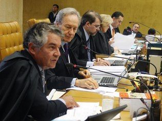 Ações penais contra políticos batem recorde - STF abriu mais ações penais e julgou mais processos que envolvem políticos. Foto: Agência STF