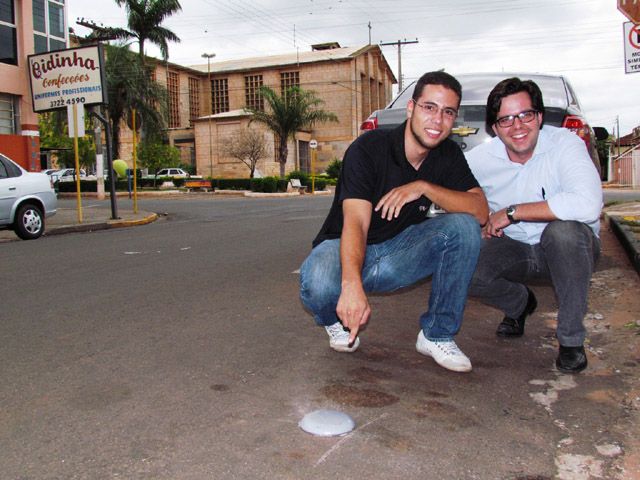 Estacionamento rotativo estará funcionando até o final do ano em Andradina - Marcação em solo através de sistema wifi. Foto: Divulgação/Prefeitura