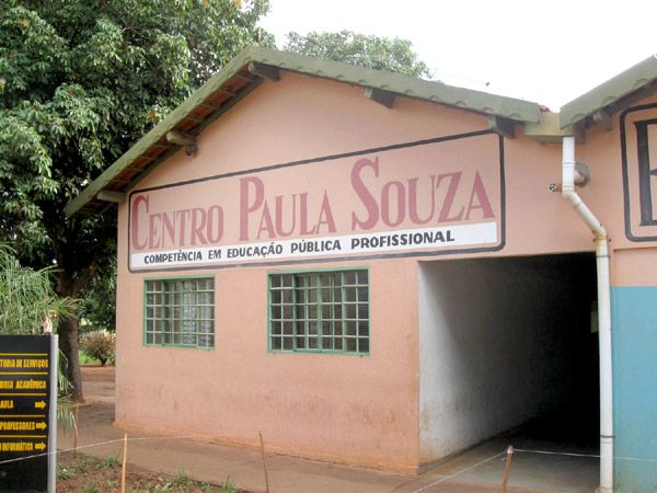 Inscrições para vestibulinho das Etecs começam nesta terça-feira - Escola 